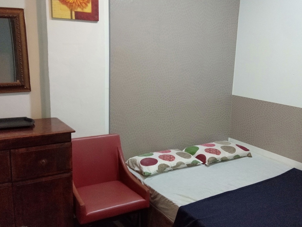 Cintamani Travellers Lodge