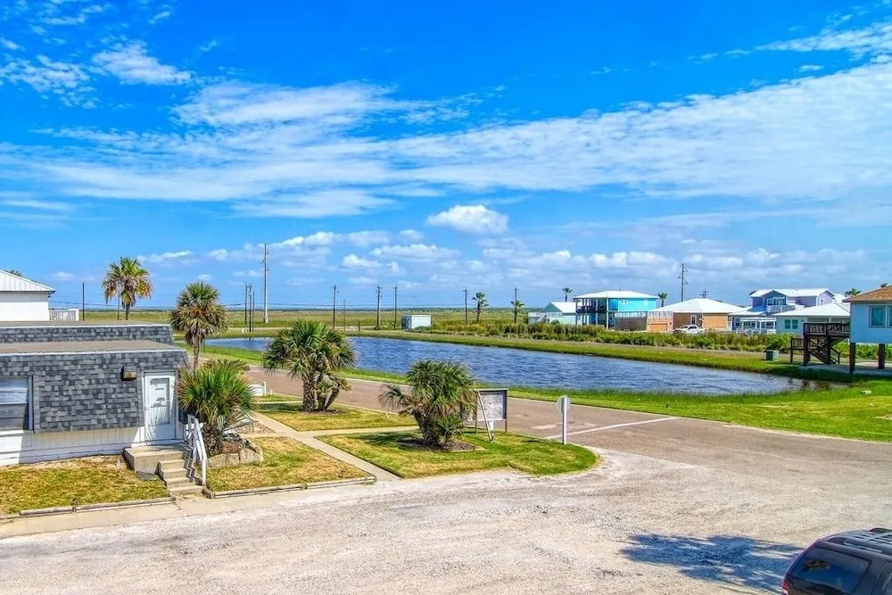 El Cortezs EC117 - 3 Br Condo