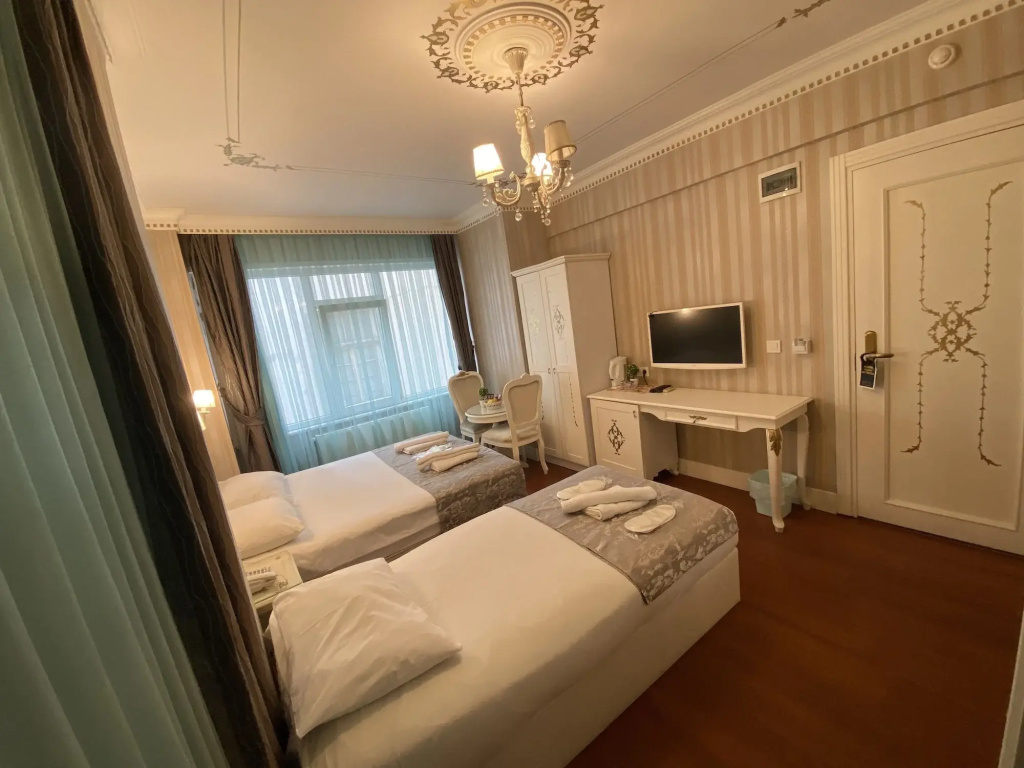 Alyon Hotel Taksim — фото