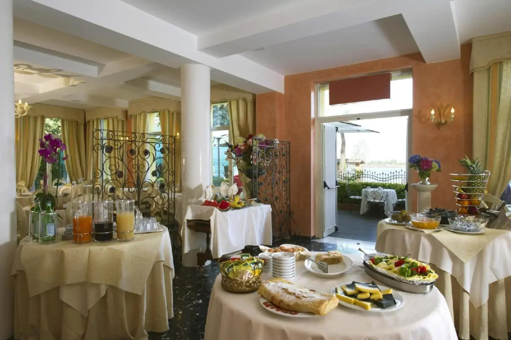 Viktoria Palace Hotel - Général