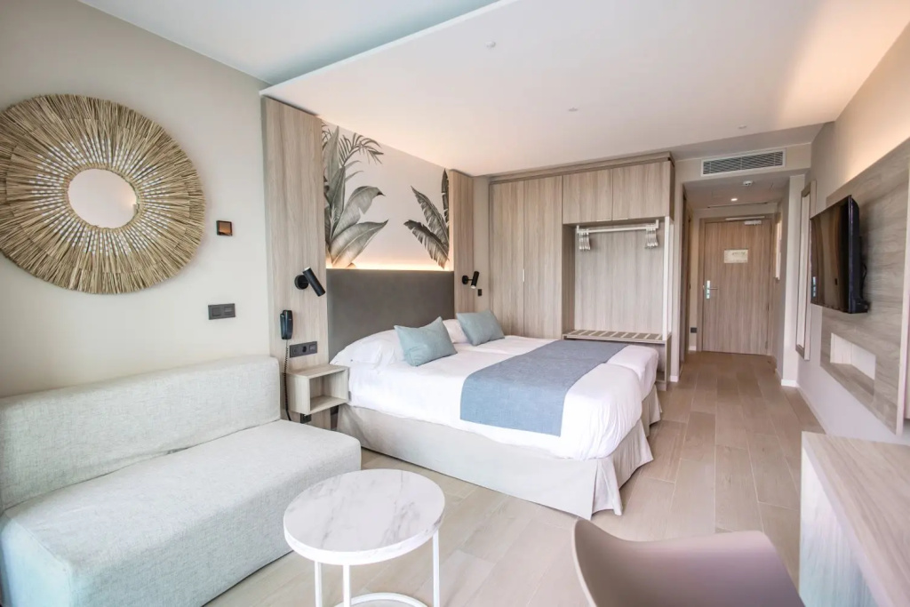 Servatur Puerto Azul - Chambres