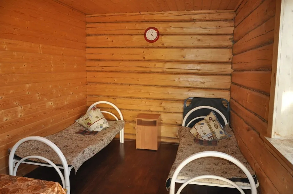 Double Cottage with lake view (twin beds)