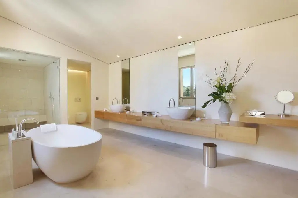 Prestige Suite