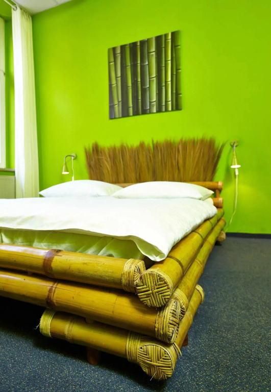 LaLeLu Hostel