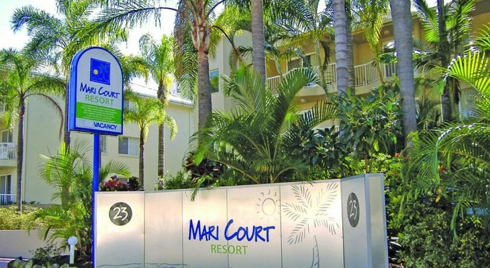 Comfort Inn & Suites Mari Court