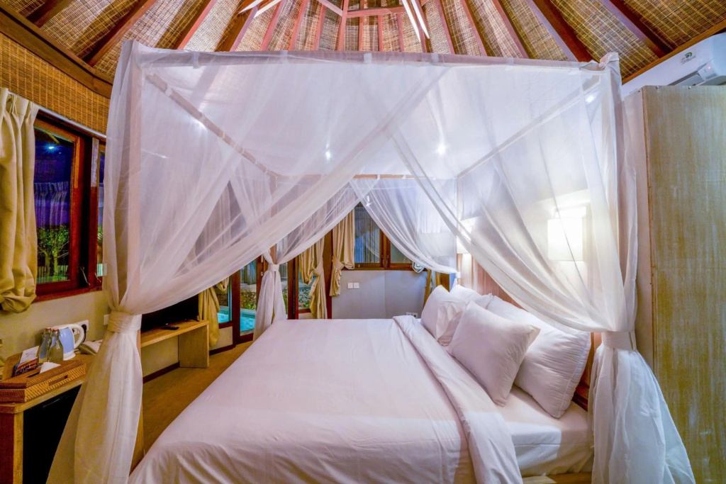 Ora Resort Avia Blue Lagoon in Ceningan Island