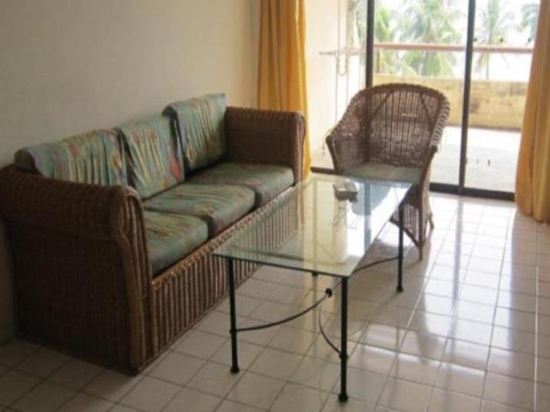 Paradise Lagoon Apartment