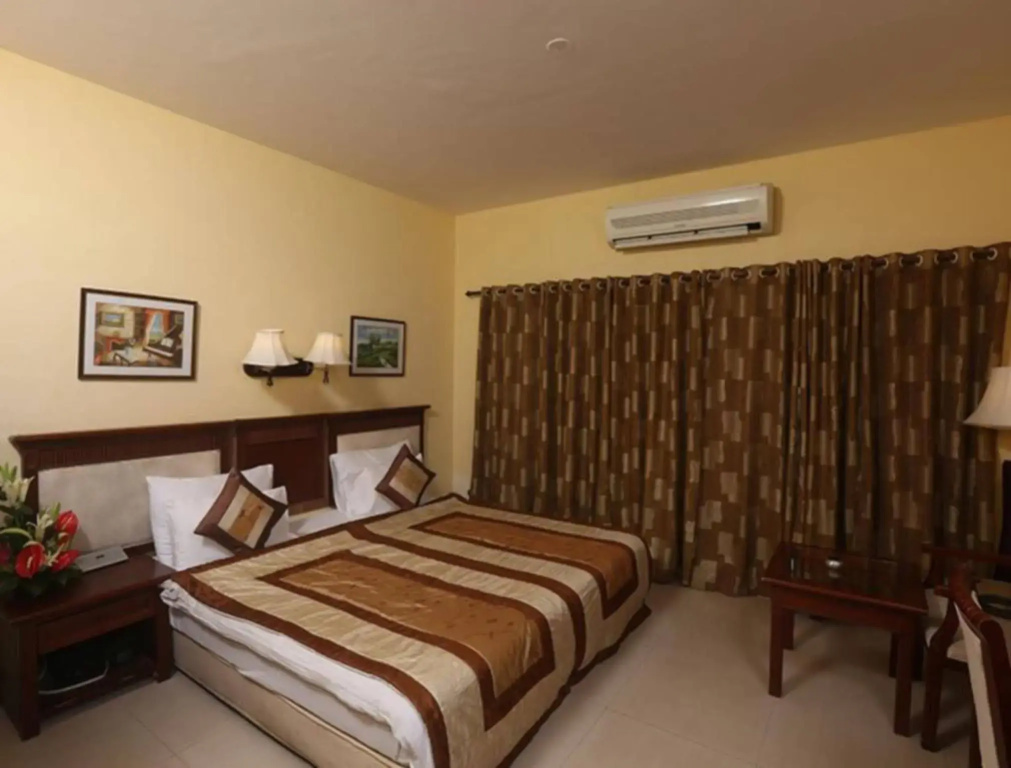 Camel Valley Resort & Spa - фото 3