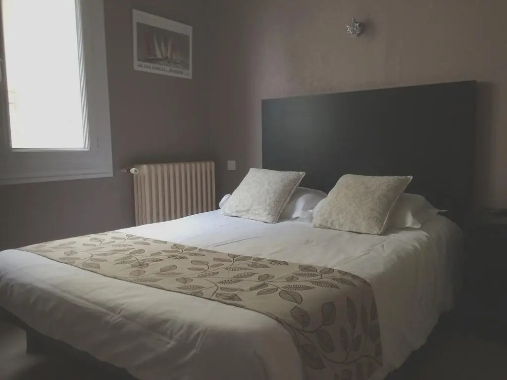 Voir la photo 3 — Hotel Les Voyageurs