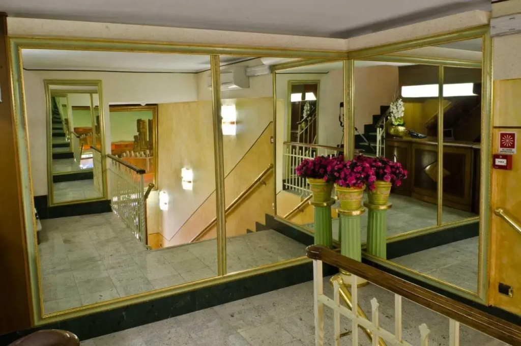 Hotel photo 11