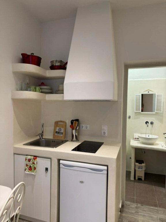 Naxos Petite Studios - Général