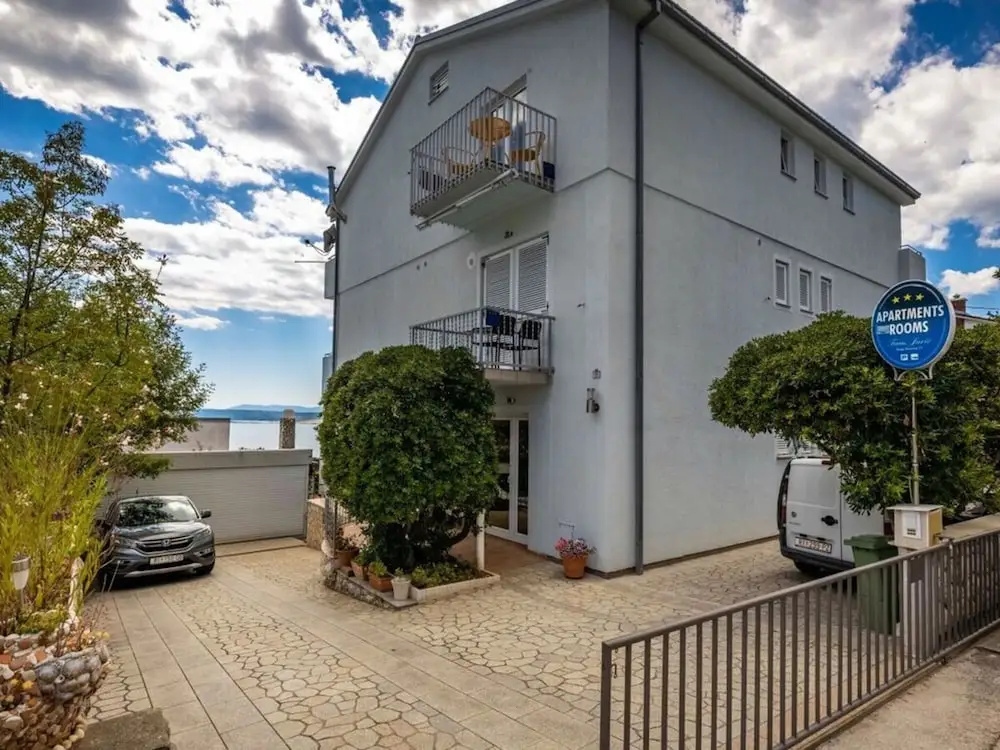 Holiday Apartment Maestral