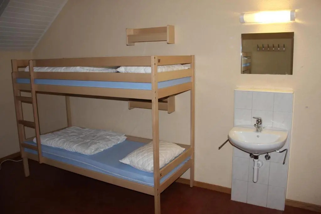 Economy Double room (twin beds)
