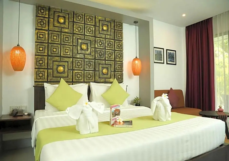 Standard Double room with balcony (full double bed)