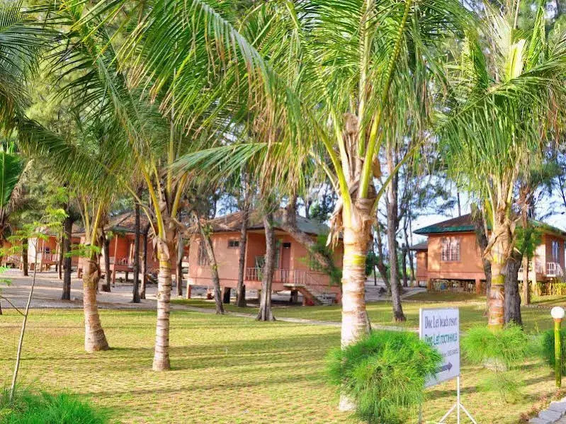 White Sand Doclet Resort & Spa