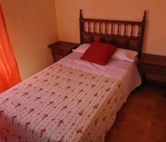 HOSTAL CASA CHORE by gaiarooms