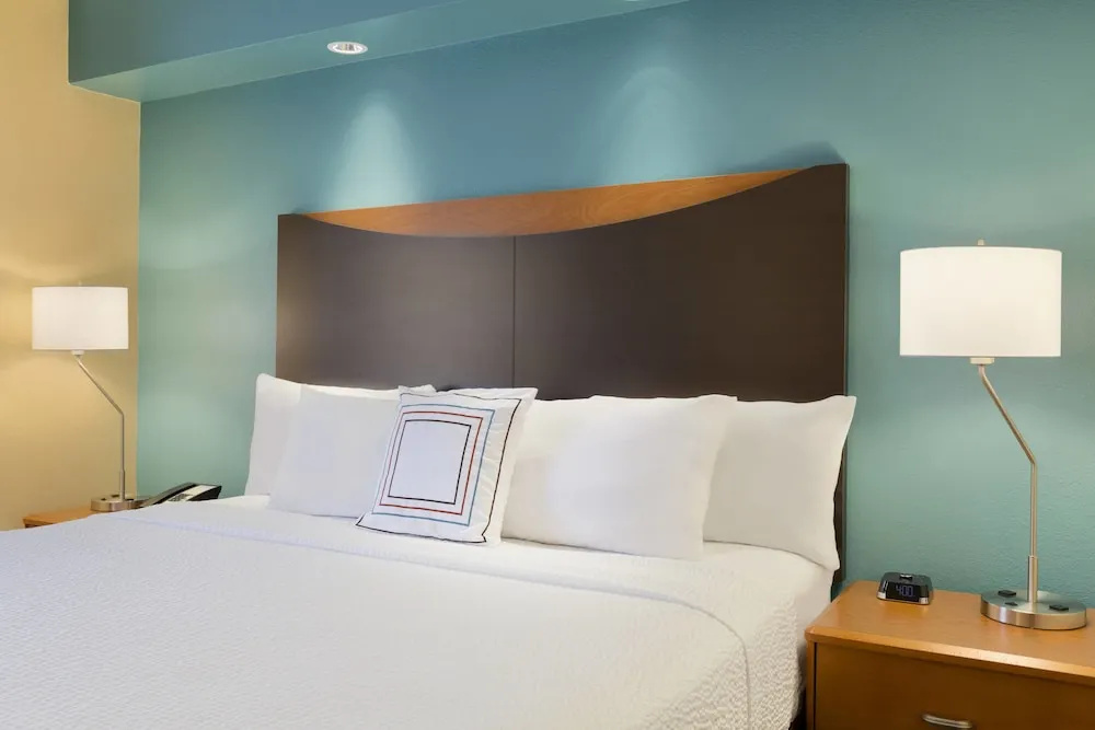 Fairfield Inn & Suites Fort Worth University Drive - Chambres