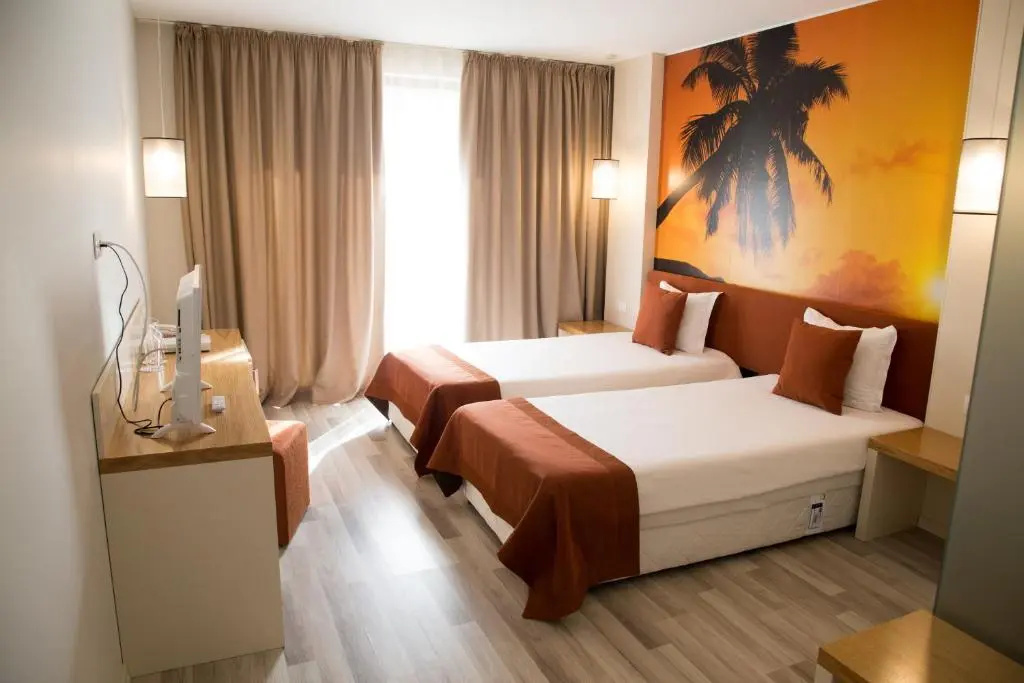 Deluxe Double room (twin beds)