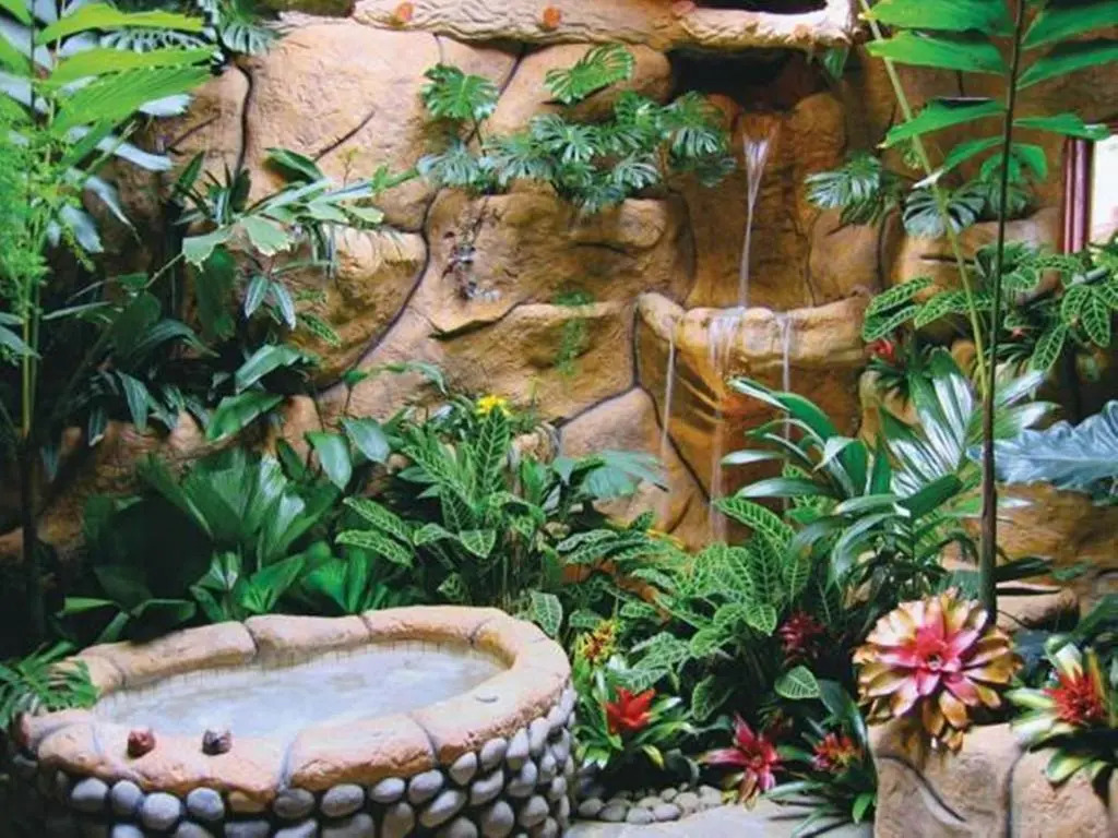 豪華四人房，山景，配有雙人床