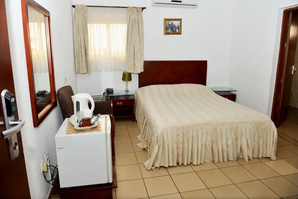 Paradise Hotel - Chambres