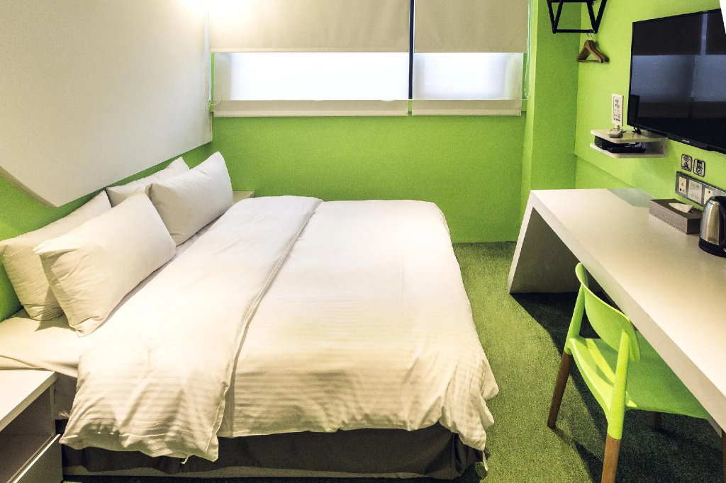 Standard Double room (full double bed)