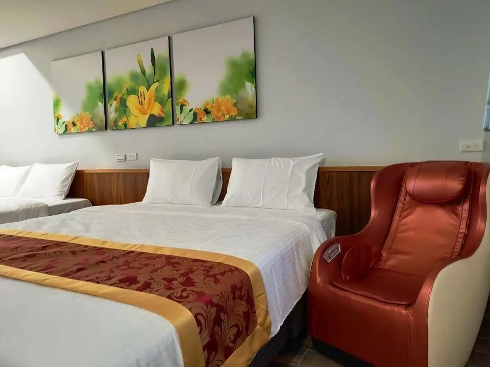 Standard Quadruple room with balcony and with sea view