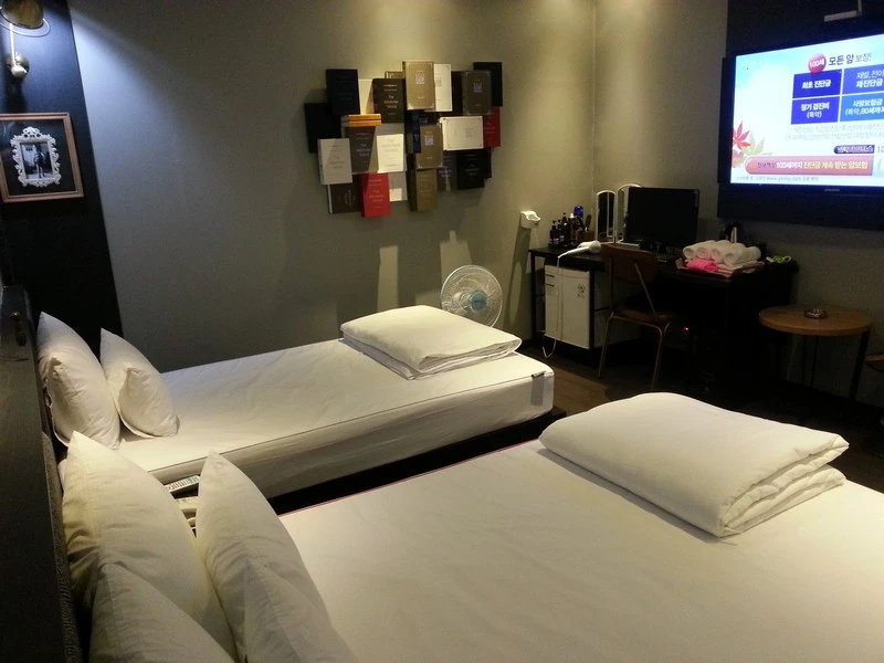 Deluxe Double room (twin beds)