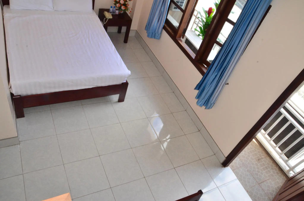 Standard Double room (full double bed)