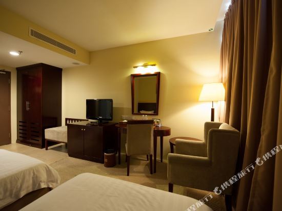 Gaya Centre Hotel