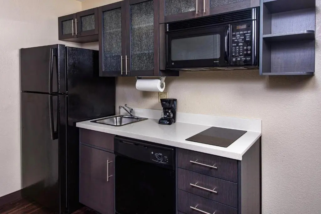 1 Bedroom Suite