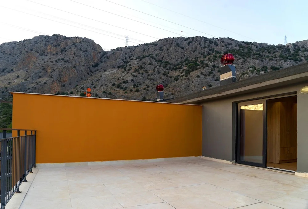3 Bedrooms Family Apartment