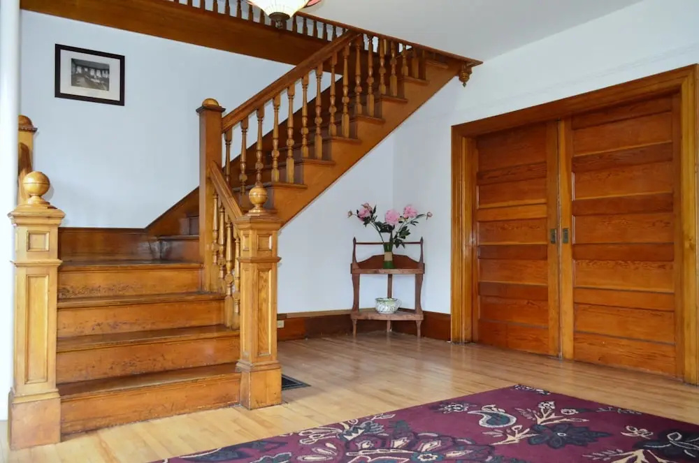 2 Bedrooms Suite with partial sea view