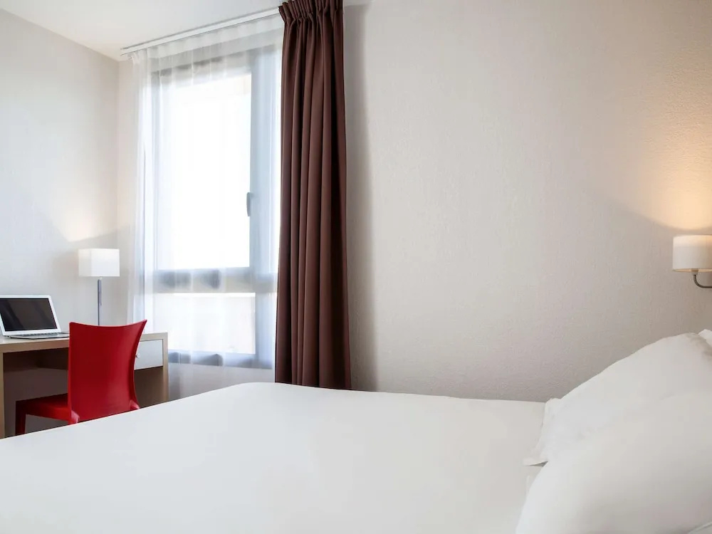 Double Studio (full double bed)