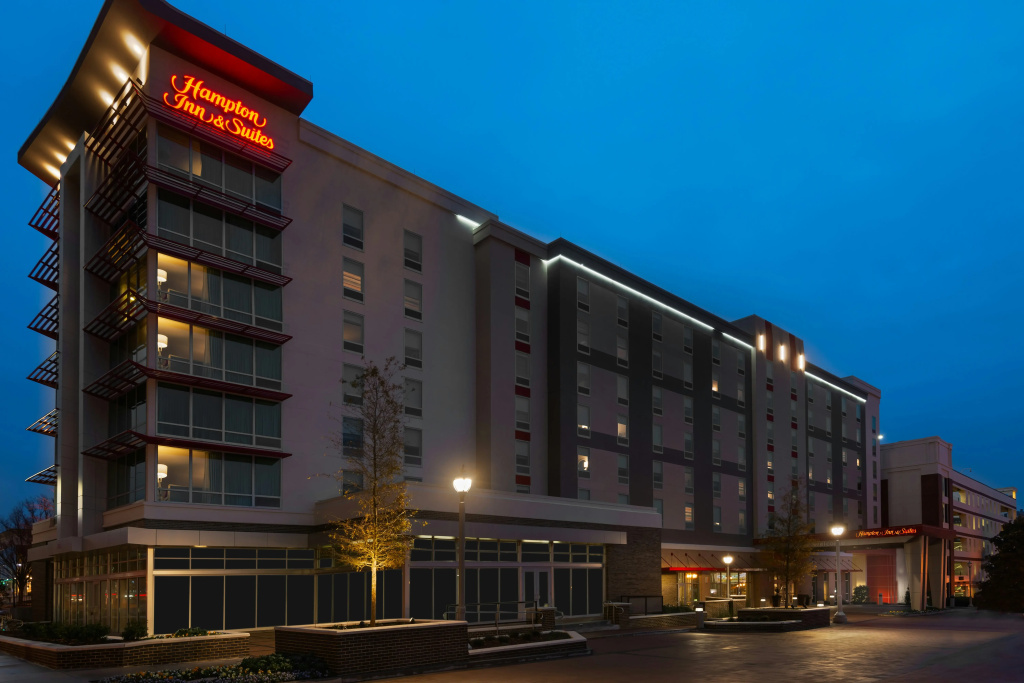 Hampton Inn & Suites Atlanta Buckhead Place