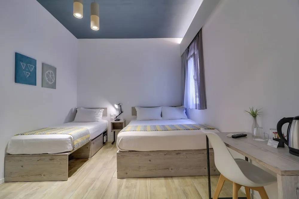 Superior Triple room