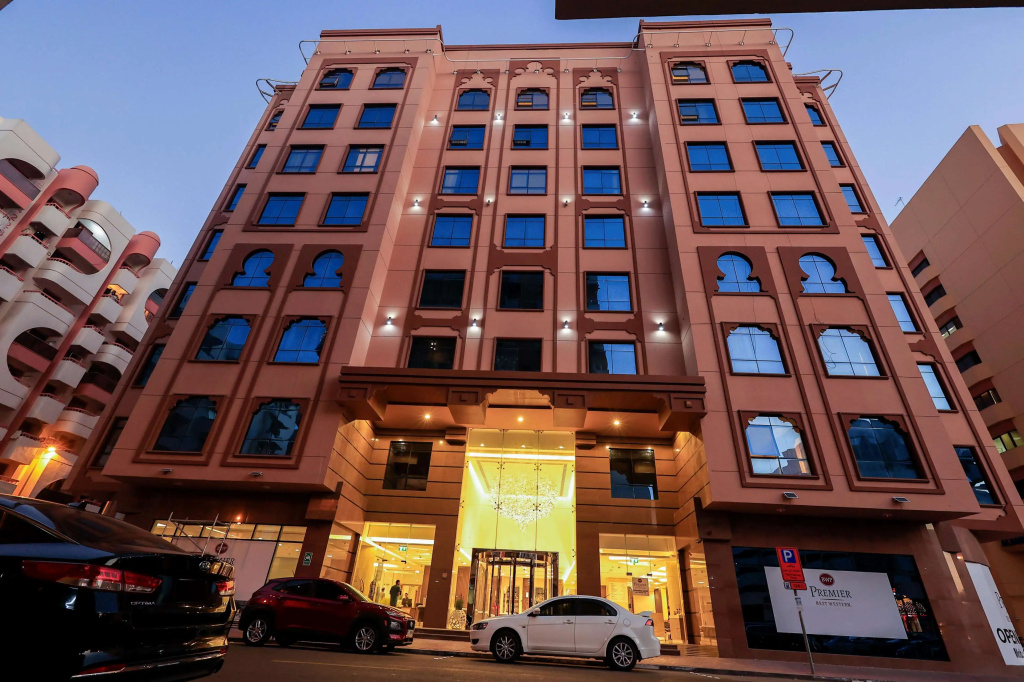 Best Western Premier M Four Hotel — фото