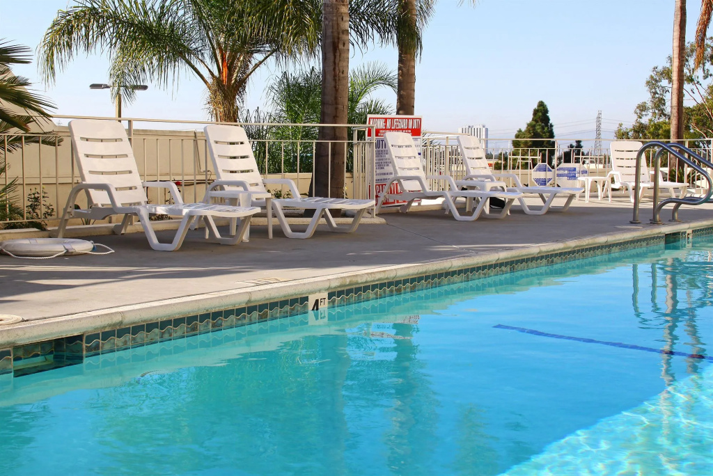 LA Crystal Hotel - Los Angeles Area - Général
