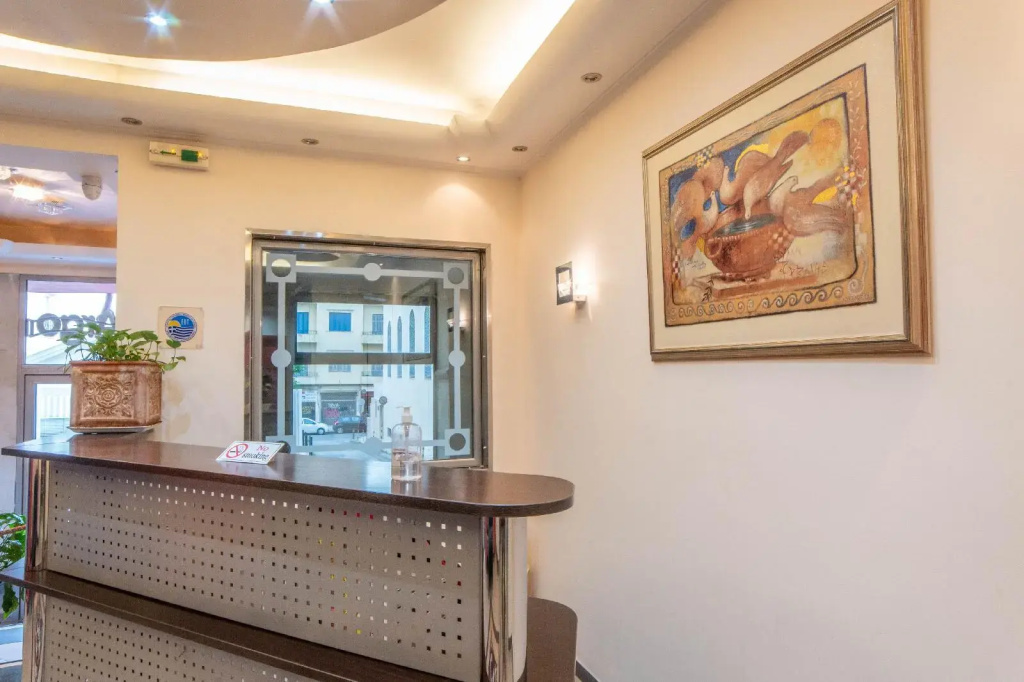 Hotel photo 2