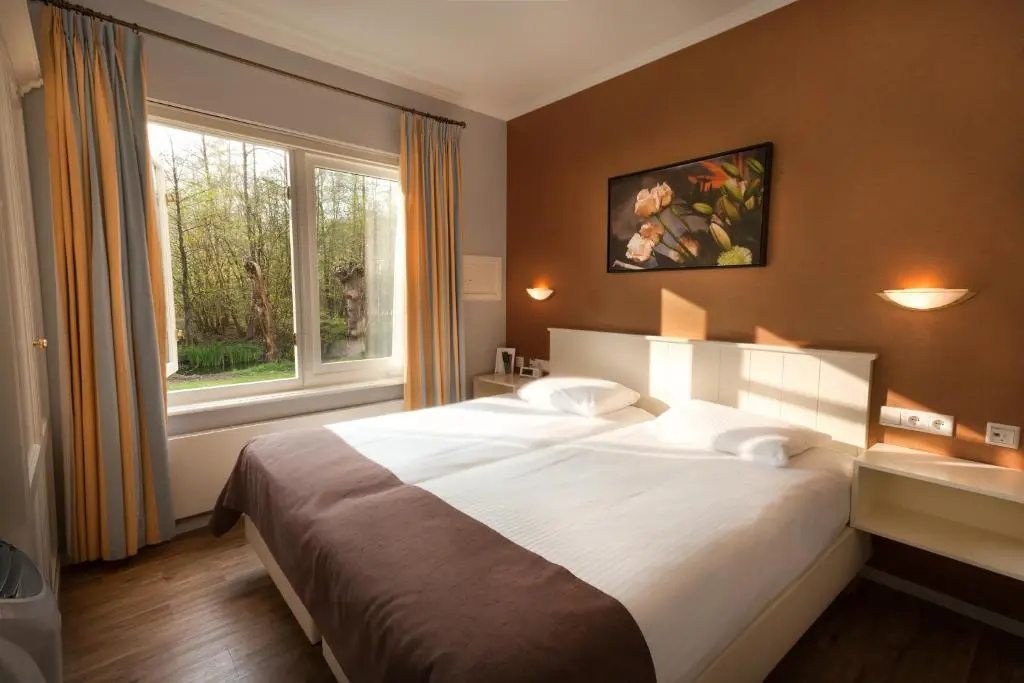 Deluxe Quadruple room