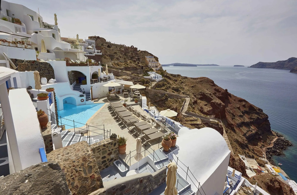 Beach & Waterfront