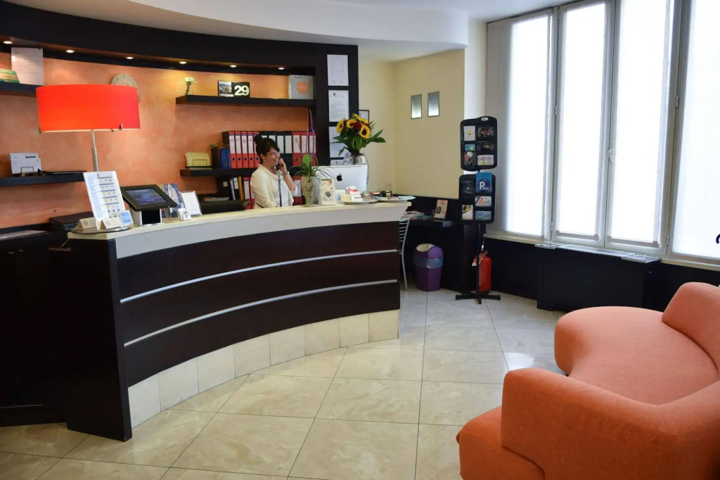 Hotel photo 2