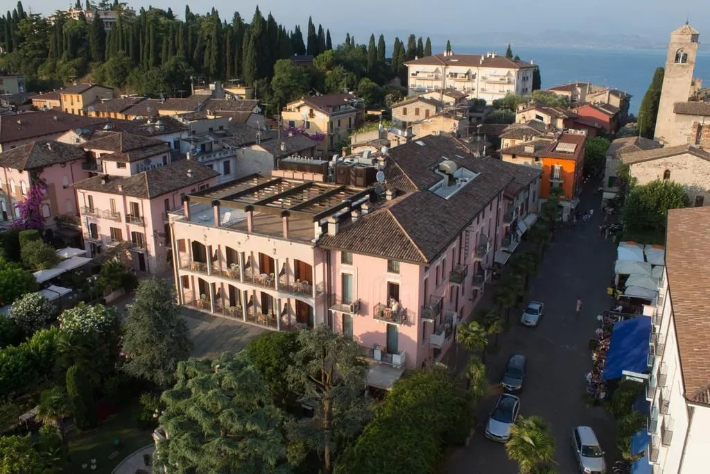 Hotel Catullo
