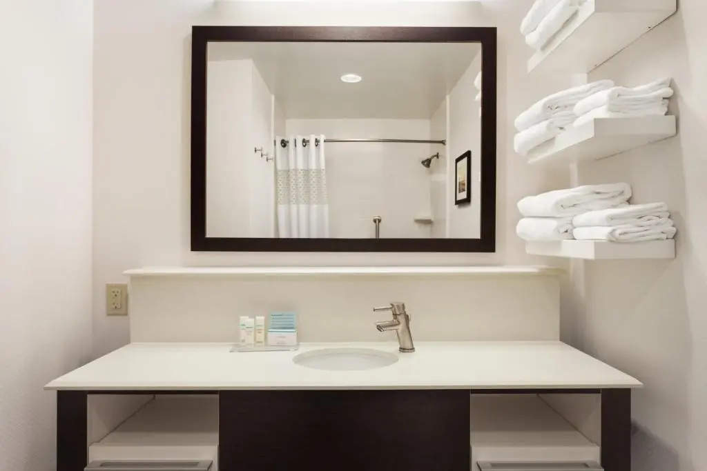 Hampton Inn Colchester - Chambres