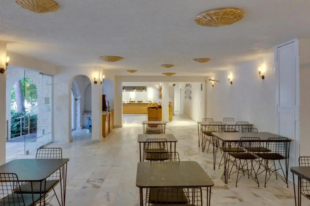 Hotel photo 17