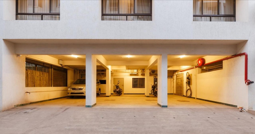 Hotel Classic Mid Town , Kolhapur