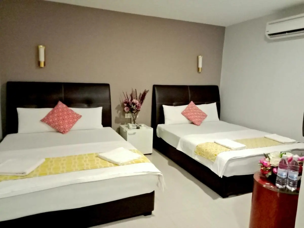 Deluxe Family room