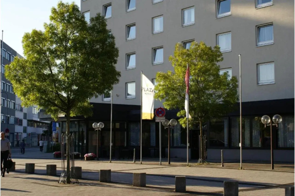 Image 1