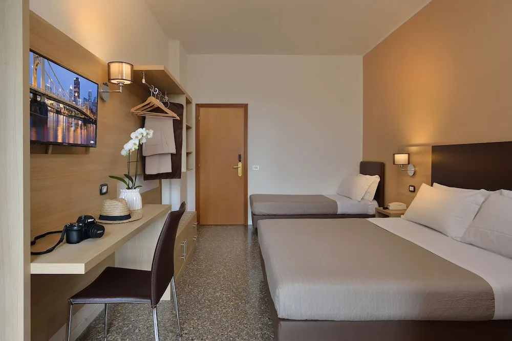Hotel Piero Della Francesca - Chambres