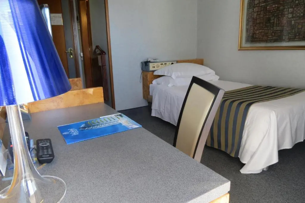 Hotel Enea Pomezia - Chambres