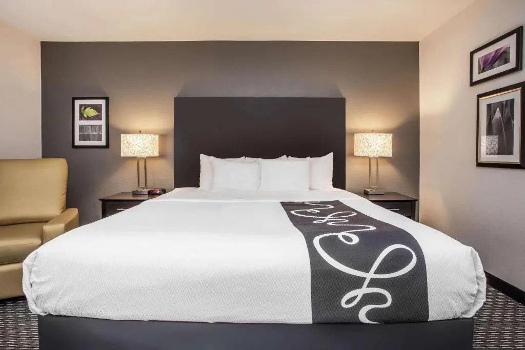 La Quinta Inn by Wyndham Oshkosh - Chambres